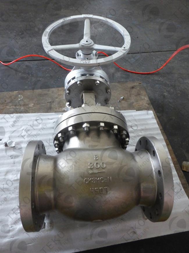 A216 WCB Carbon Steel Body Flanged End BS 1873 Globe Valve Plug Type Disc 150Lb ~ 2500Lb 0